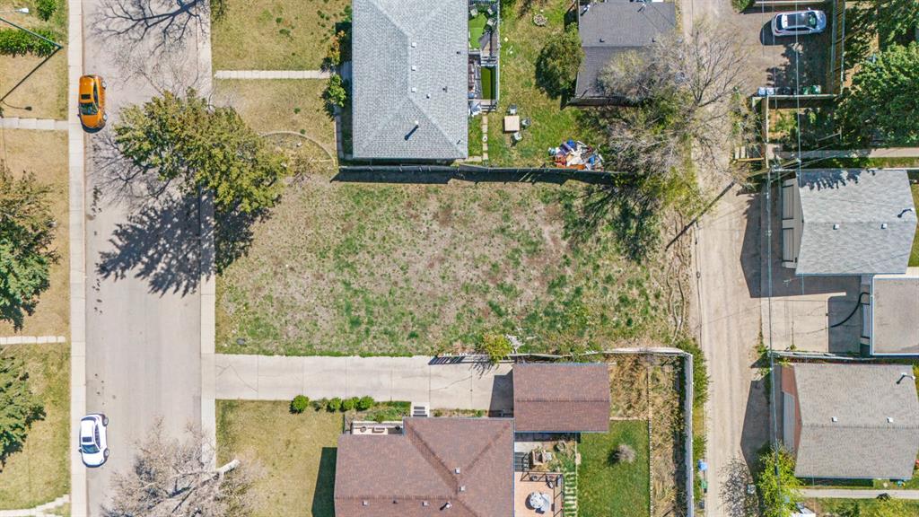 907 17A Street NE, Calgary, Alberta, T2E 4V2