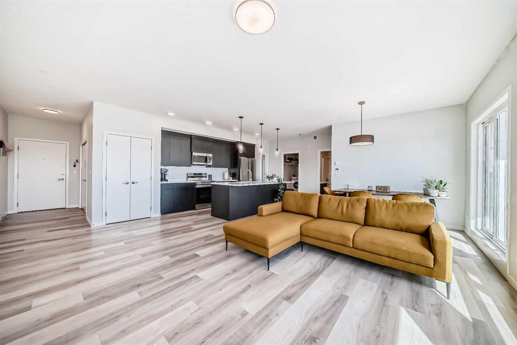 #2305 220 Seton Grove SE, Calgary, Alberta, T3M3T1