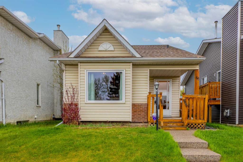 40 Laguna Close NE, Calgary, Alberta, T1Y 6V1