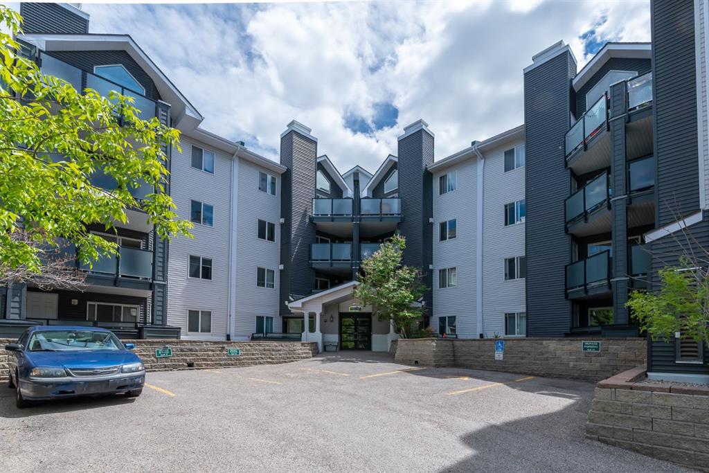 #117 30 Sierra Morena Mews SW, Calgary, Alberta, T3H 3K7