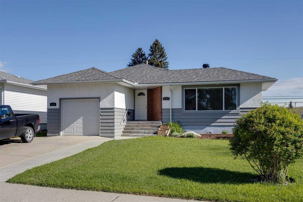 2428 25 Avenue NW, Calgary, Alberta, T2M 2C5