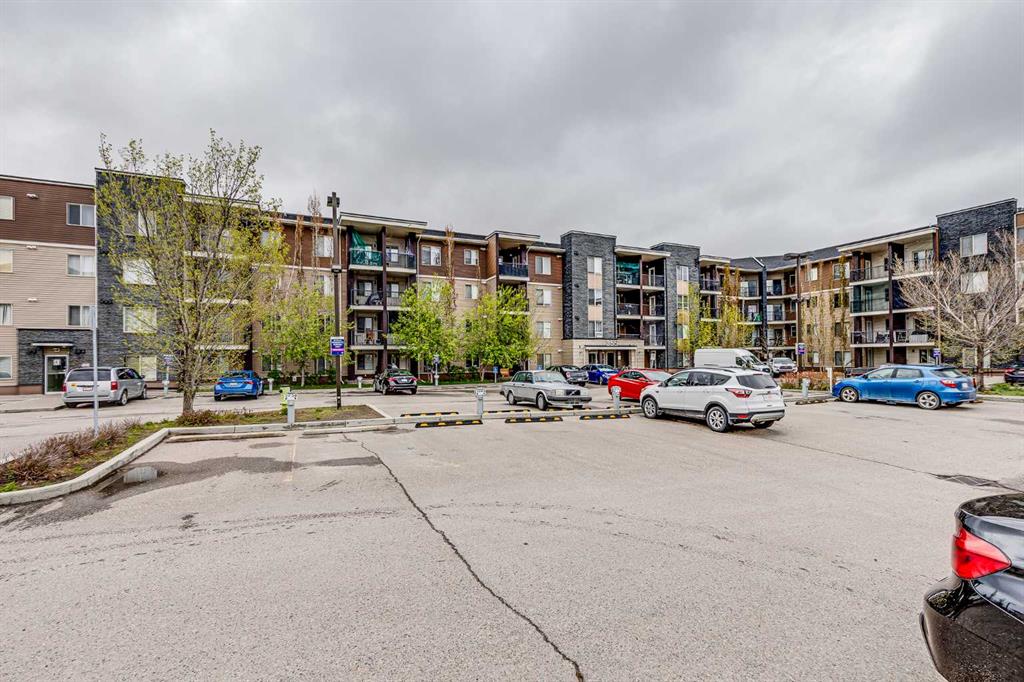 #120 355 Taralake Way NE, Calgary, Alberta, T3J 0M1