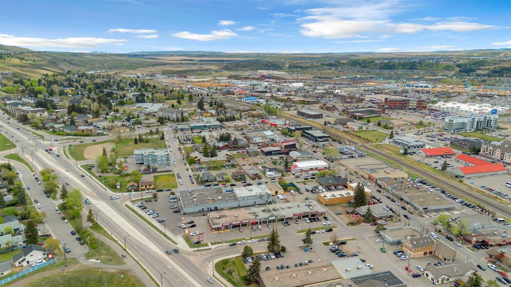 123 Any Street, Cochrane, Alberta, T4C 1B8