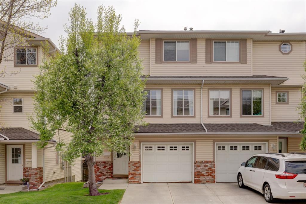 82 Country Hills Cove NW, Calgary, Alberta, T3K 5G8