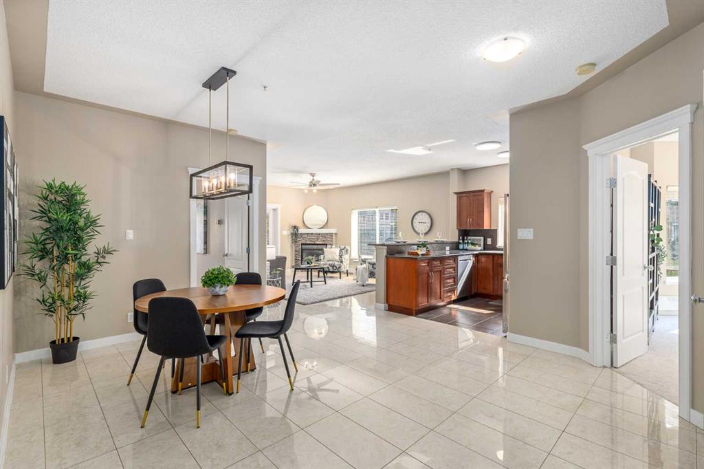 #238 10 Discovery Ridge Close SW, Calgary, Alberta, T3H 5X3