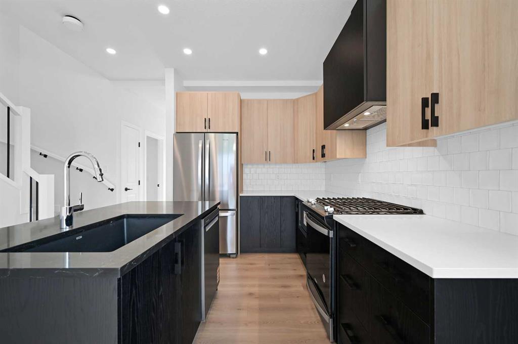 14520 24 Street NW, Calgary, Alberta, T3P 2B6