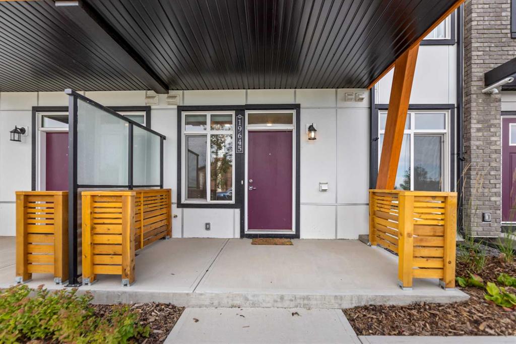 19645 48 Street SE, Calgary, Alberta, T3M 3T9