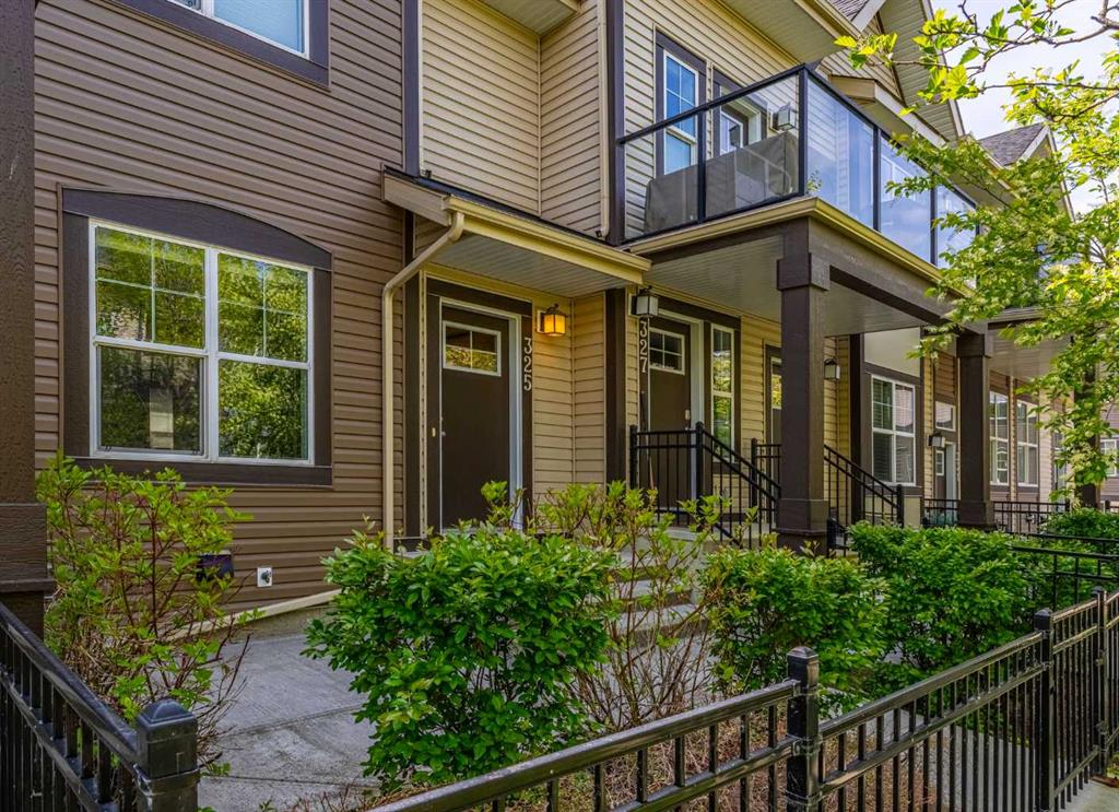 325 Mckenzie Towne Square SE, Calgary, Alberta, T2Z 1E3
