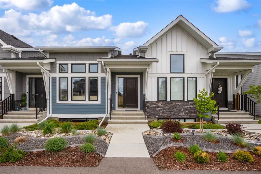 76 D’Arcy Boulevard, Okotoks, Alberta, T1S 5S7