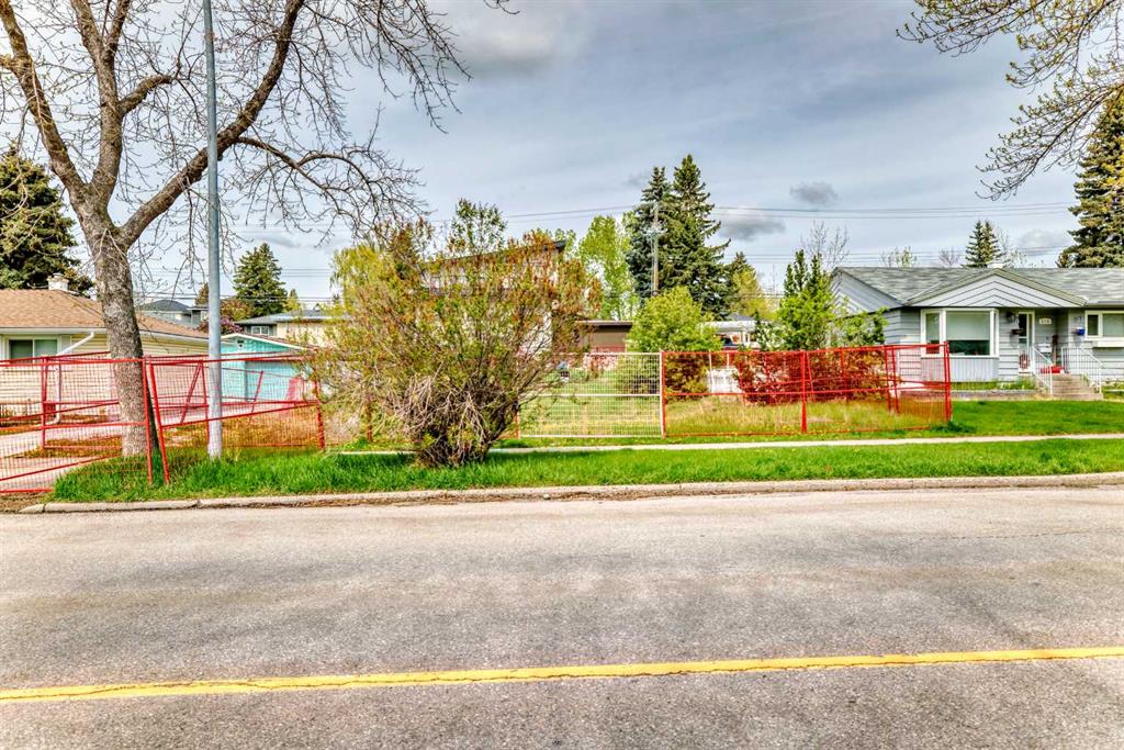 521 Northmount Drive NW, Calgary, Alberta, t2k3j1