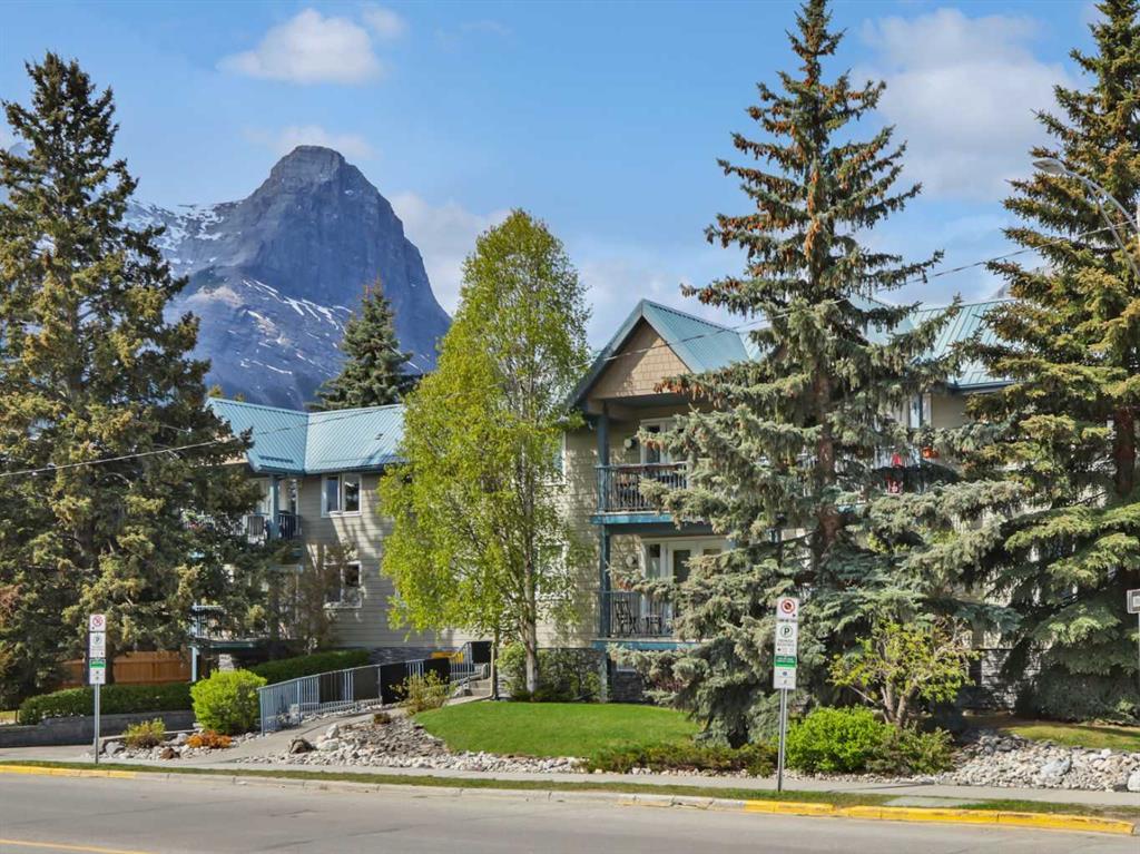 #12 704 8TH Avenue, Canmore, Alberta, T1W2E3