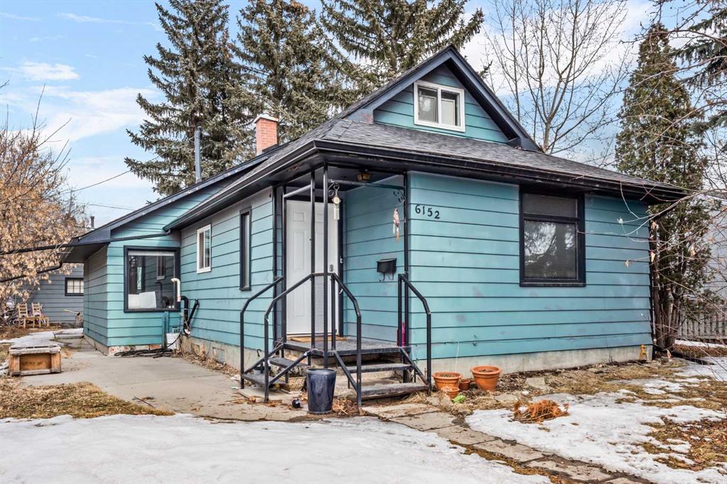 6152 Bowwood Drive NW, Calgary, Alberta, T3B 2E9