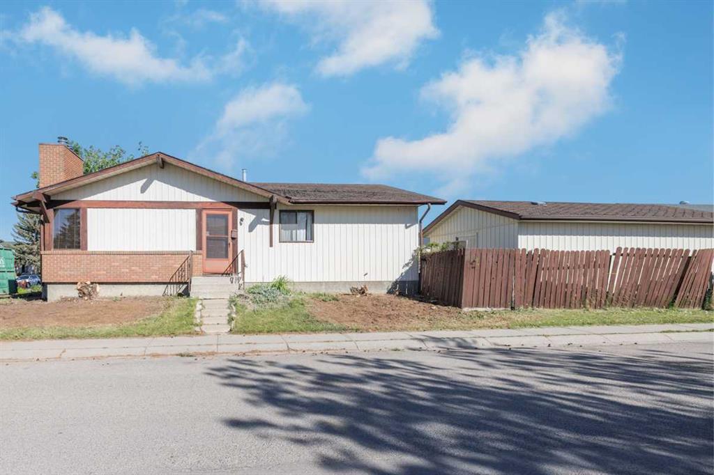 30 Aberdare Road NE, Calgary, Alberta, T2A 6V9