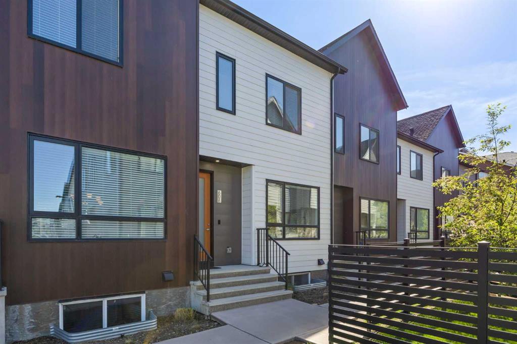 606 Redstone Crescent NE, Calgary, Alberta, T3N 1M3