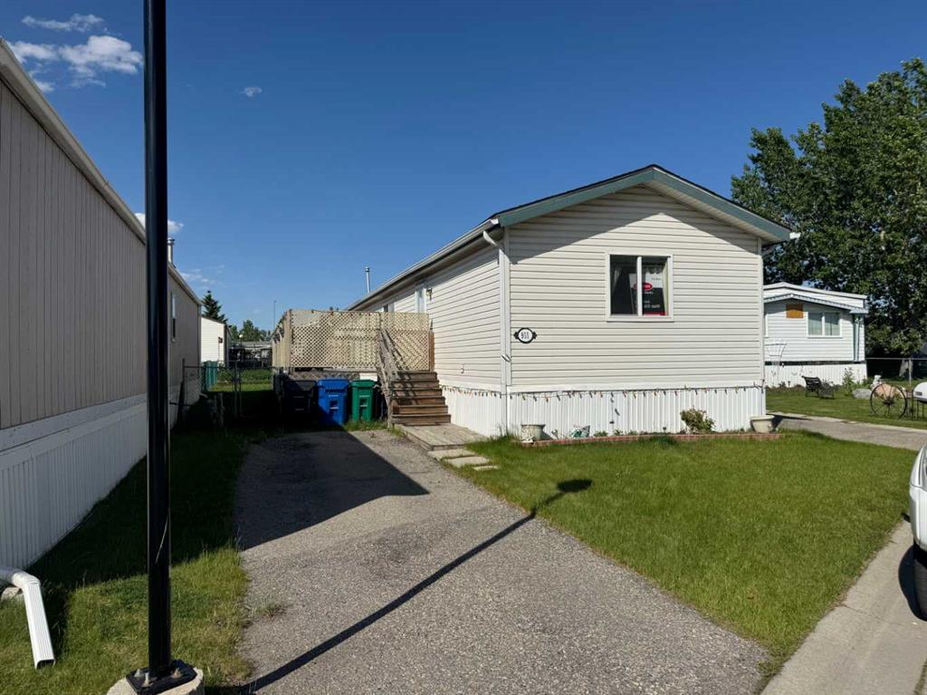 #911 1101 84 Street NE, Calgary, Alberta, T2A 7X2