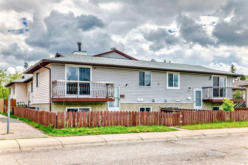#A. B. C. D 1404 43 Street SE, Calgary, Alberta, T2A 5E7
