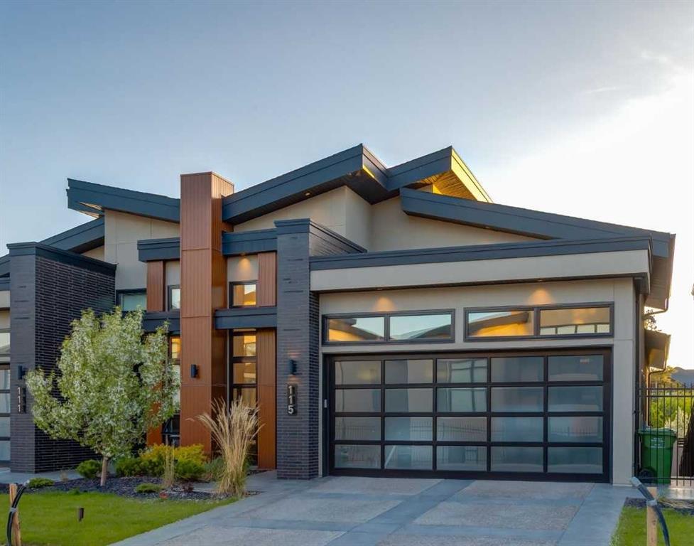 115 Elveden Court SW, Calgary, Alberta, T3H 2A9