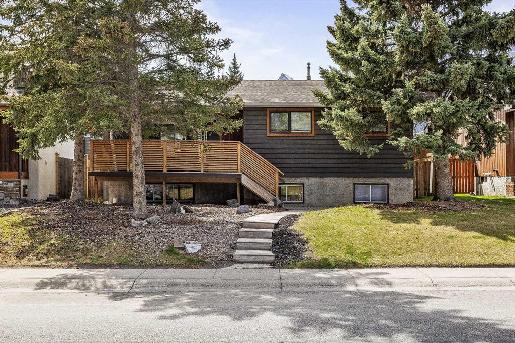 1013 15th Street, Canmore, Alberta, T1W1V3