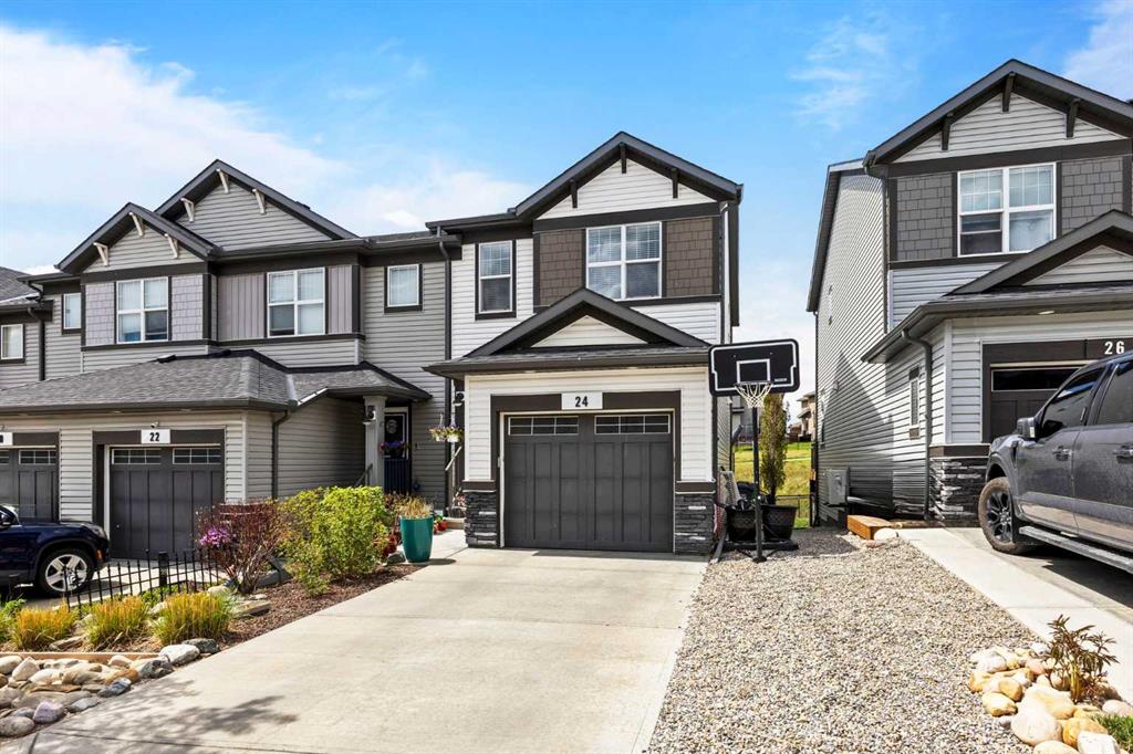 24 Heritage Vista, Cochrane, Alberta, T4C 2N6