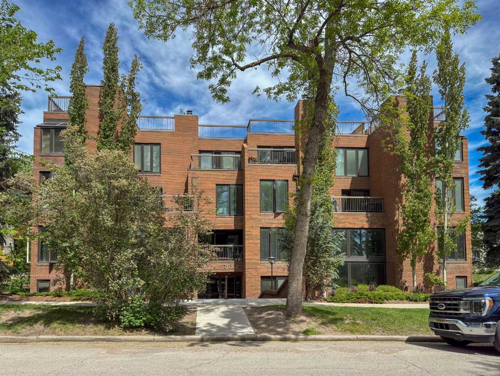 #201 350 4 Avenue NE, Calgary, Alberta, T2E 0J3