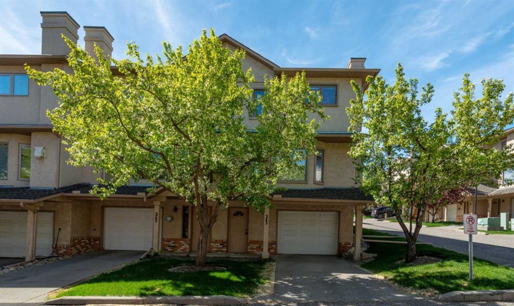 243 Christie Park Mews SW, Calgary, Alberta, T3H 3H2