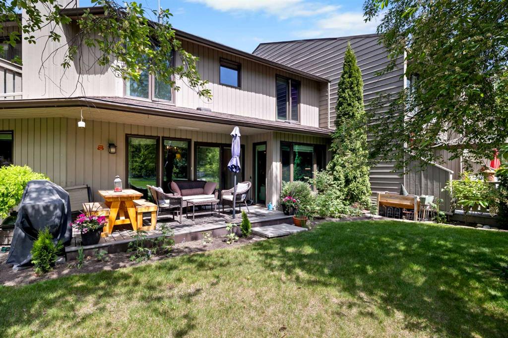 3843 Point Mckay Road NW, Calgary, Alberta, T3B 4V7