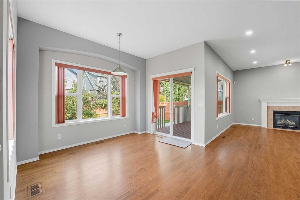 14 Rockborough Park NW, Calgary, Alberta, T3G 5S8