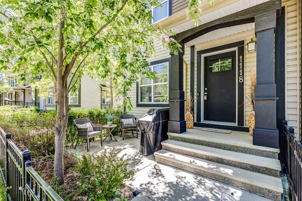 1118 Mckenzie Towne Row SE, Calgary, Alberta, T2Z1E1
