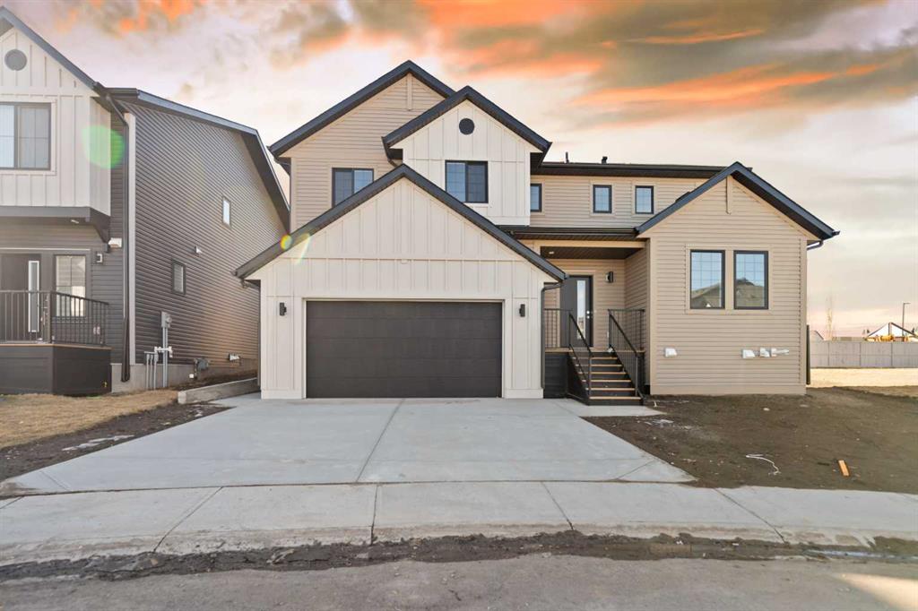 648 South Point Heath SW, Airdrie, Alberta, T4B 5H9