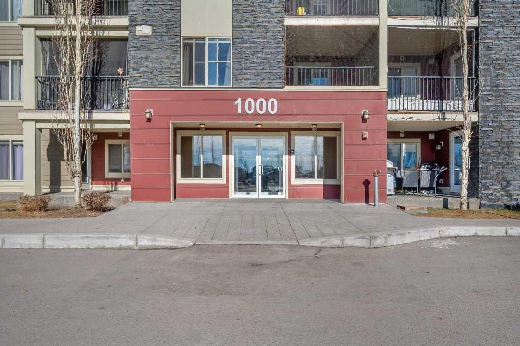 #204 5 Saddlestone Way NE, Calgary, Alberta, T3J0S2