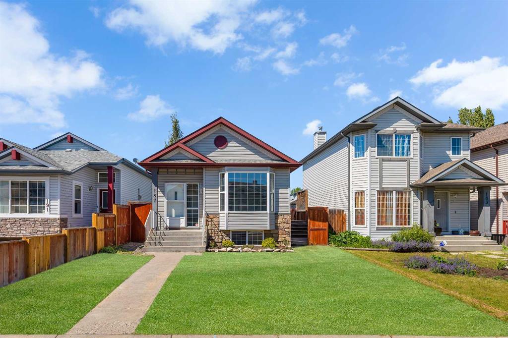 187 Eversyde Circle SW, Calgary, Alberta, T2Y4T4