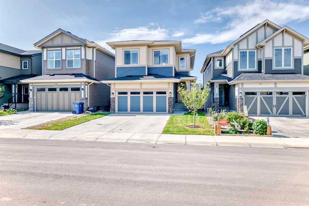 52 Sundown Place, Cochrane, Alberta, T4C 2T3
