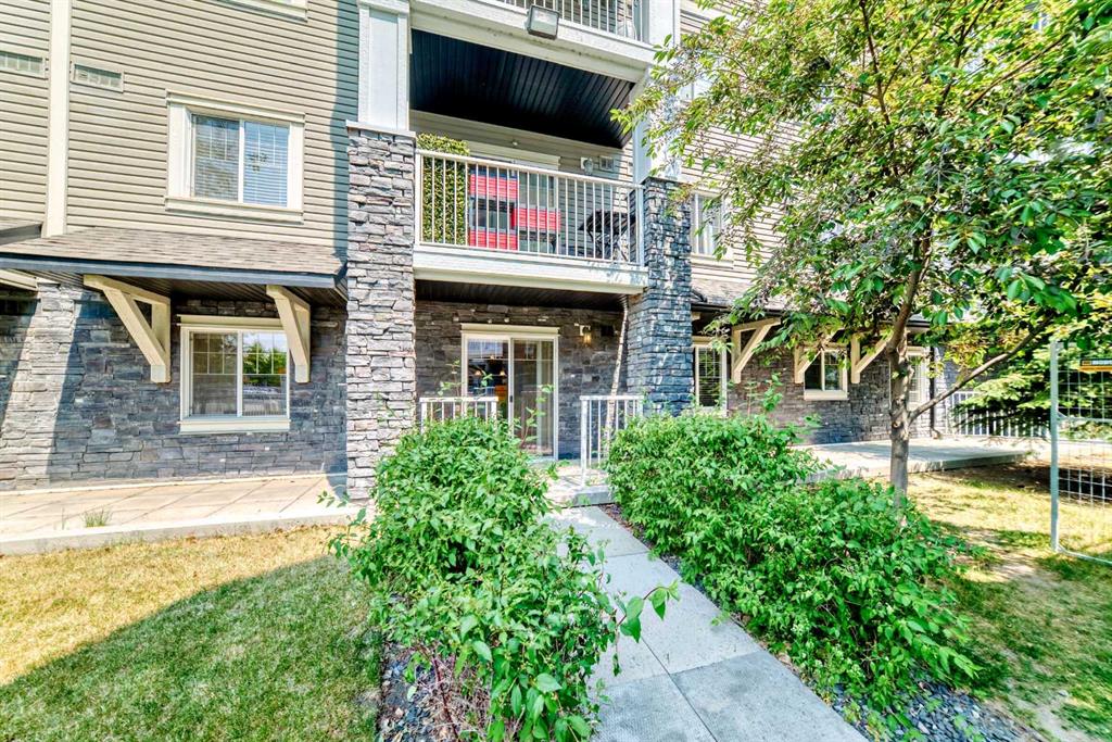 #2124 115 Prestwick Villas SE, Calgary, Alberta, T2Z0M8