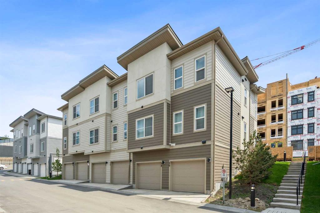 #28 2117 81 Street SW, Calgary, Alberta, T3H 6H5