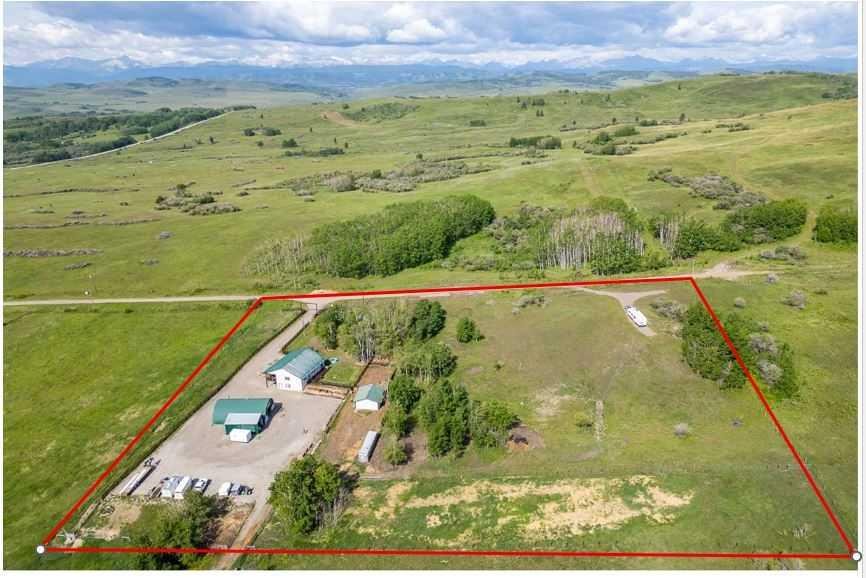 482154 176 Street W, Rural Foothills County, Alberta, T1S 1A1