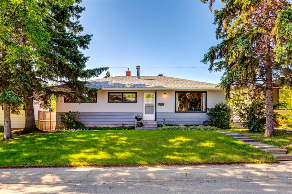 27 Farnham Drive SE, Calgary, Alberta, T2H 1C7