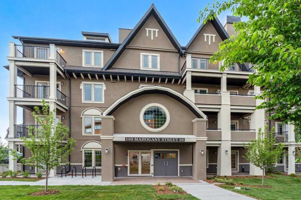 #306 140 Mahogany Street SE, Calgary, Alberta, T3M 4E1