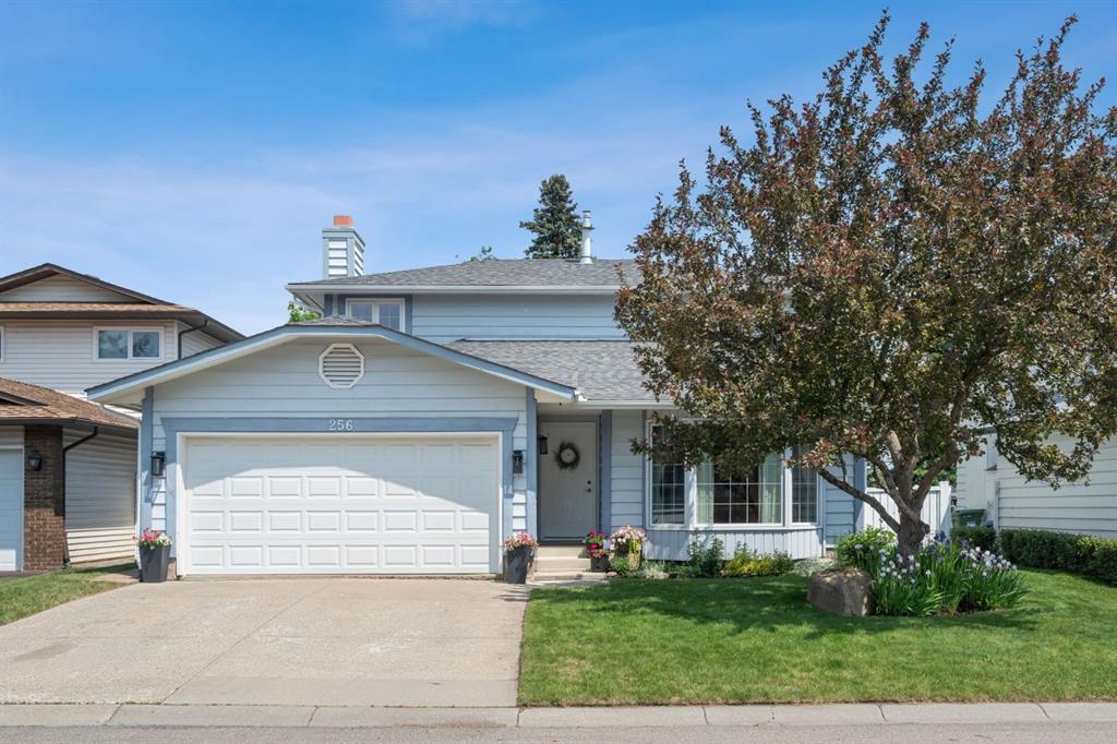 256 Woodfield Place SW, Calgary, Alberta, T2W 3T8