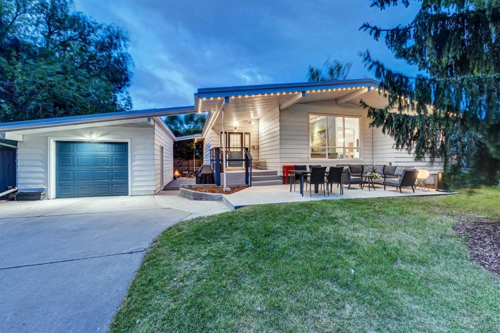 52 Cherovan Drive SW, Calgary, Alberta, T2V 2P2