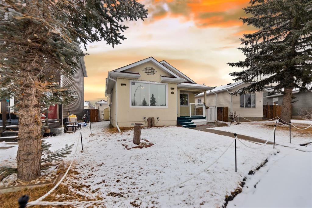 228 Taradale Close NE, Calgary, Alberta, T3J 3E6
