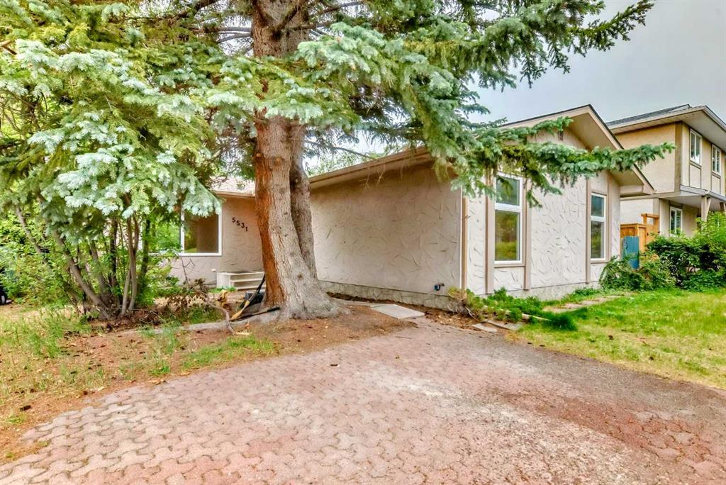 5531 Dalhart Hill NW, Calgary, Alberta, T3A1S8