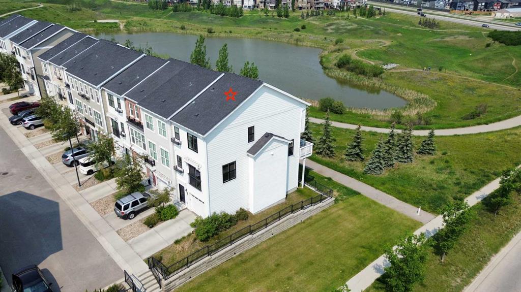 303 Nolanfield Villas NW, Calgary, Alberta, T3R0T9