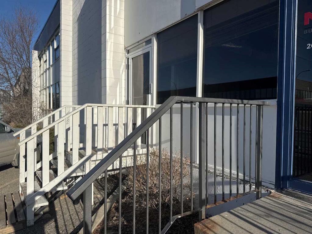 #A,B,C,D,E,F,G,H,I,M,N 2008 48 Street SE, Calgary, Alberta, T2B 2E5
