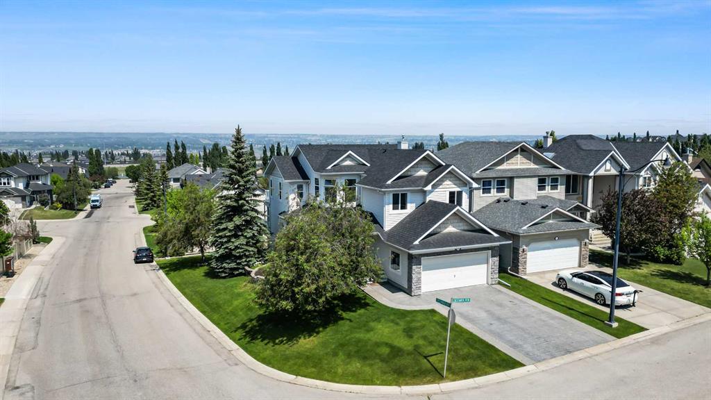 85 Cresthaven View SW, Calgary, Alberta, T3B 5Y1