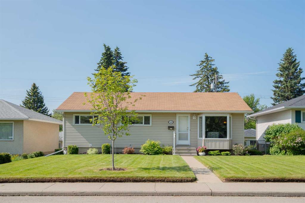 15 Carmangay Crescent NW, Calgary, Alberta, T2L 0S8