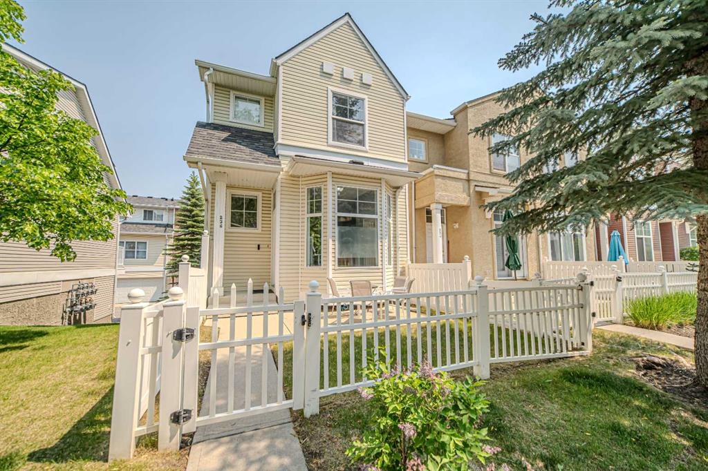 236 McKenzie Towne Link SE, Calgary, Alberta, T2Z 4G3