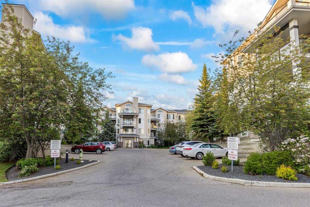 #327 345 Rocky Vista Park NW, Calgary, Alberta, T3G 5K6