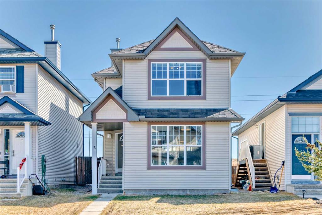 127 Cranberry Way SE, Calgary, Alberta, T3M 1K2
