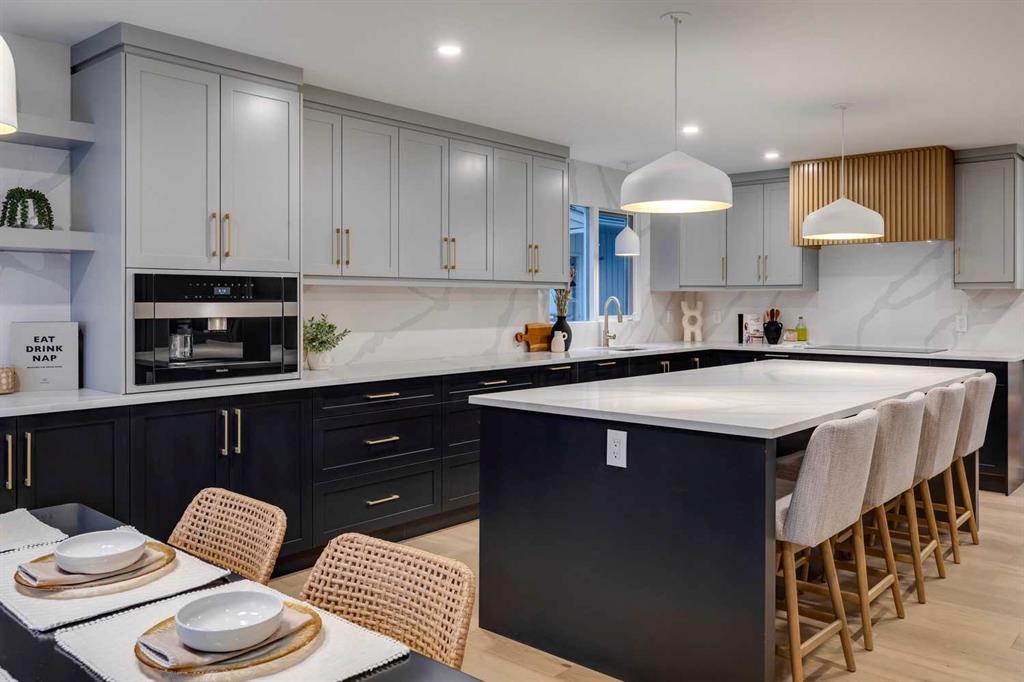 123 Pump Hill Place SW, Calgary, Alberta, T2V 4C6