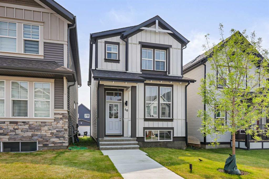 40 Heirloom Crescent SE, Calgary, Alberta, T3S 0H1